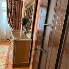 In Baku 105.0 m² apartment is for rent - Image 5