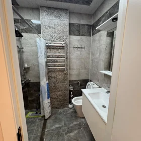 In Khirdalan 56.0 m² apartment is for rent - Image 2