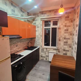 In Baku 75.0 m² apartment is for rent - Image 6