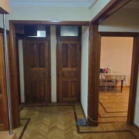In Baku 85.0 m² apartment is for rent - Image 7
