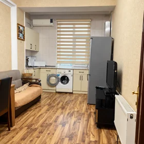 In Binəqədi rayonu 65.0 m² apartment is for sale - Изображение 2