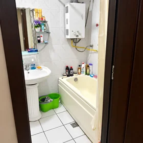 In Binəqədi rayonu 76.0 m² apartment is for sale - Изображение 7