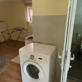 In Baku 40.0 m² house with 1.0 rooms is for rent - Image 6