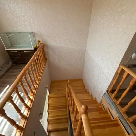 In nan 220.0 m² house with 6.0 rooms is for sale - Image 2
