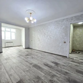 In Baku 67.0 m² apartment is for sale - Image 3
