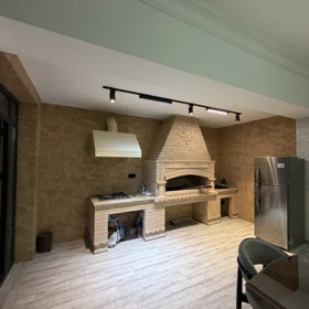 In nan 350.0 m² house with 7.0 rooms is for sale - Image 2