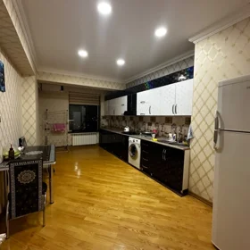 In Baku 85.0 m² apartment is for sale - Image 5