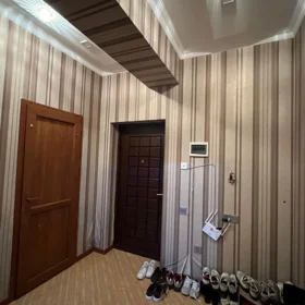 In Baku 110.0 m² apartment is for sale - Image 4