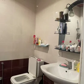 nan-da 42.0 m2 mənzil kirayə verilir - Şəkil 2