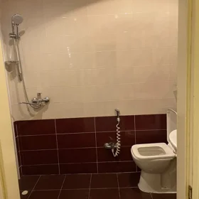 nan-da 42.0 m2 mənzil kirayə verilir - Şəkil 3