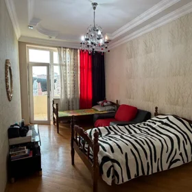 In Baku 120.0 m² apartment is for sale