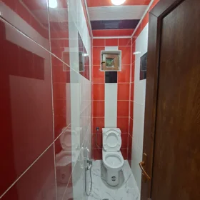 In nan 100.0 m² house with 4.0 rooms is for sale - Image 2