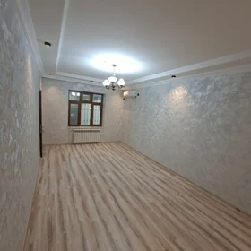 In nan 100.0 m² house with 4.0 rooms is for sale - Image 4