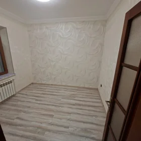 In nan 100.0 m² house with 4.0 rooms is for sale - Image 7