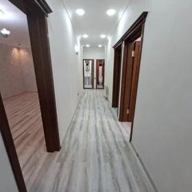 In nan 100.0 m² house with 4.0 rooms is for sale - Image 9