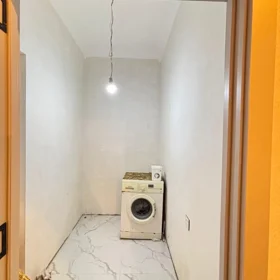 In Baku 100.0 m² apartment is for sale - Image 5