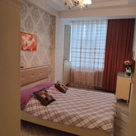 In Baku 103.0 m² apartment is for sale - Image 2