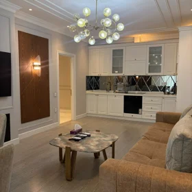 In Baku 148.0 m² apartment is for rent - Image 5
