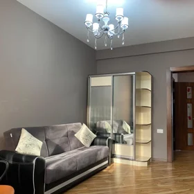 In Baku 180.0 m² apartment is for rent - Image 7
