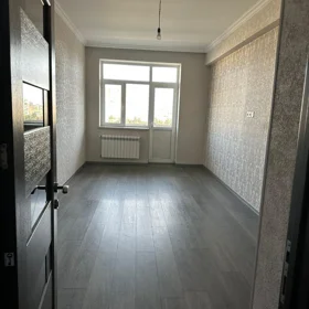 In Baku 180.0 m² apartment is for sale - Image 5
