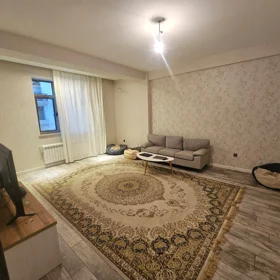 In Baku 130.0 m² apartment is for sale - Image 6