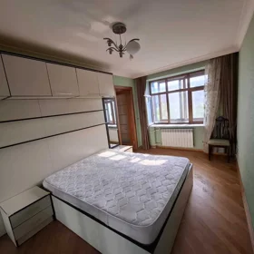 In Baku 102.0 m² apartment is for sale - Image 8