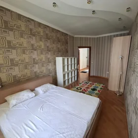 In Baku 167.0 m² apartment is for sale - Image 10