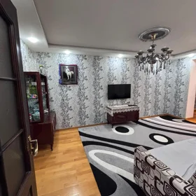 In Baku 70.0 m² apartment is for rent - Image 2