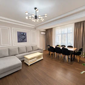 In Baku 116.0 m² apartment is for sale - Image 3
