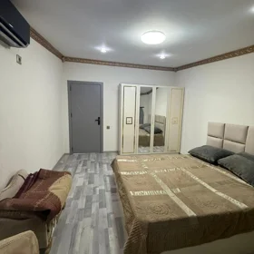 In Baku 75.0 m² apartment is for rent - Image 3
