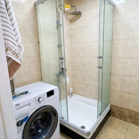 In Baku 65.0 m² apartment is for rent - Image 9