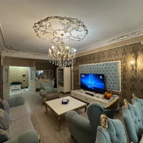 In Baku 128.0 m² apartment is for sale - Image 4