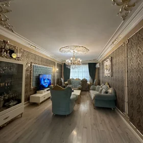 In Baku 128.0 m² apartment is for sale - Image 5