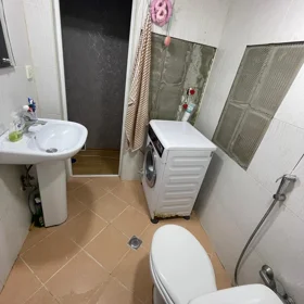 In Baku 50.0 m² apartment is for rent - Image 2