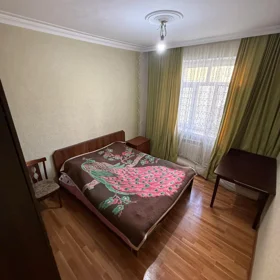 In Baku 70.0 m² apartment is for rent - Image 4