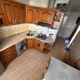 In Baku 70.0 m² apartment is for rent - Image 7