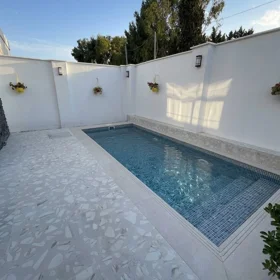 In nan 122.0 m² house with 4.0 rooms is for sale - Image 3