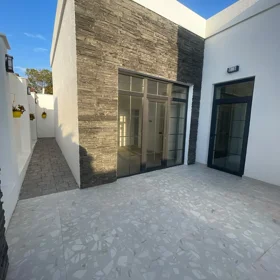 In nan 122.0 m² house with 4.0 rooms is for sale - Image 5