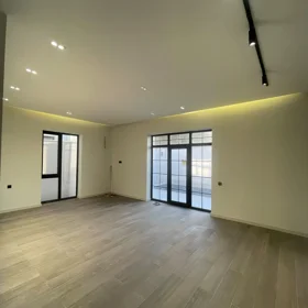 In nan 122.0 m² house with 4.0 rooms is for sale - Image 7