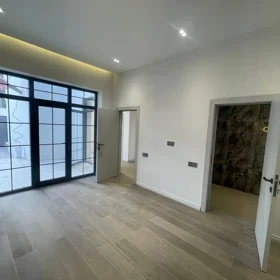 In nan 122.0 m² house with 4.0 rooms is for sale - Image 2