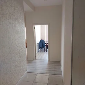 In Khirdalan 70.0 m² apartment is for rent - Image 8
