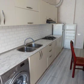 In Khirdalan 70.0 m² apartment is for rent - Image 10