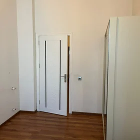 In Baku 45.0 m² house with 2.0 rooms is for rent - Image 9