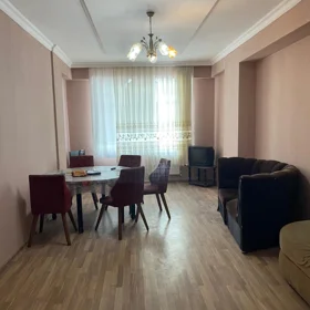 In Baku 150.0 m² apartment is for rent - Image 2