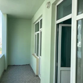 In Baku 150.0 m² apartment is for rent - Image 7