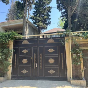 In Baku 164.0 m² house with 5.0 rooms is for sale - Image 3