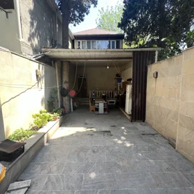 In Baku 164.0 m² house with 5.0 rooms is for sale - Image 6