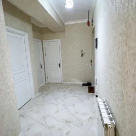 In Baku 70.0 m² apartment is for rent - Image 10