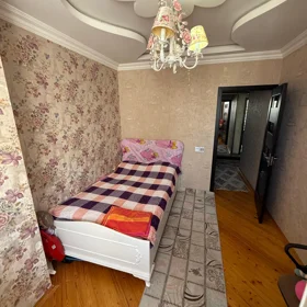 In Khirdalan 86.0 m² apartment is for sale - Image 5