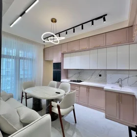 In Baku 140.0 m² apartment is for rent - Image 5